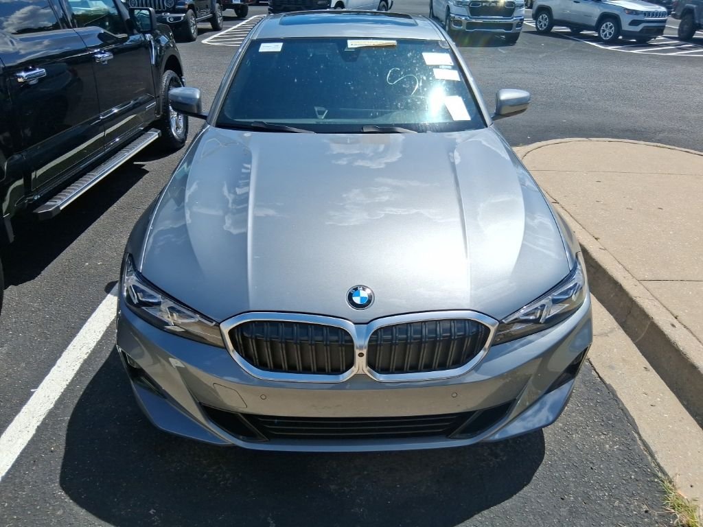 Used 2025 Gray BMW 330i image 1