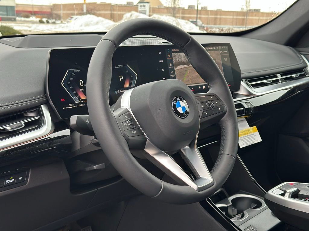 New 2026 Space Silver Metallic BMW xDrive28i image 17