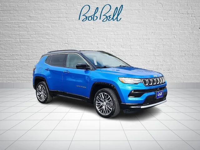 2023 Jeep Compass Limited 4X4's photo
