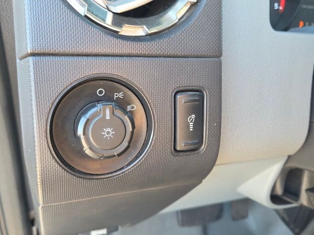 Used 2012 White Ford XLT image 30