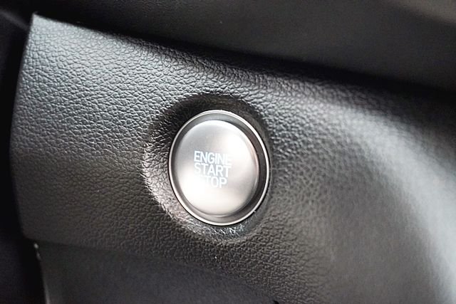 Certified Used 2022 Gray Hyundai SEL Convenience image 31