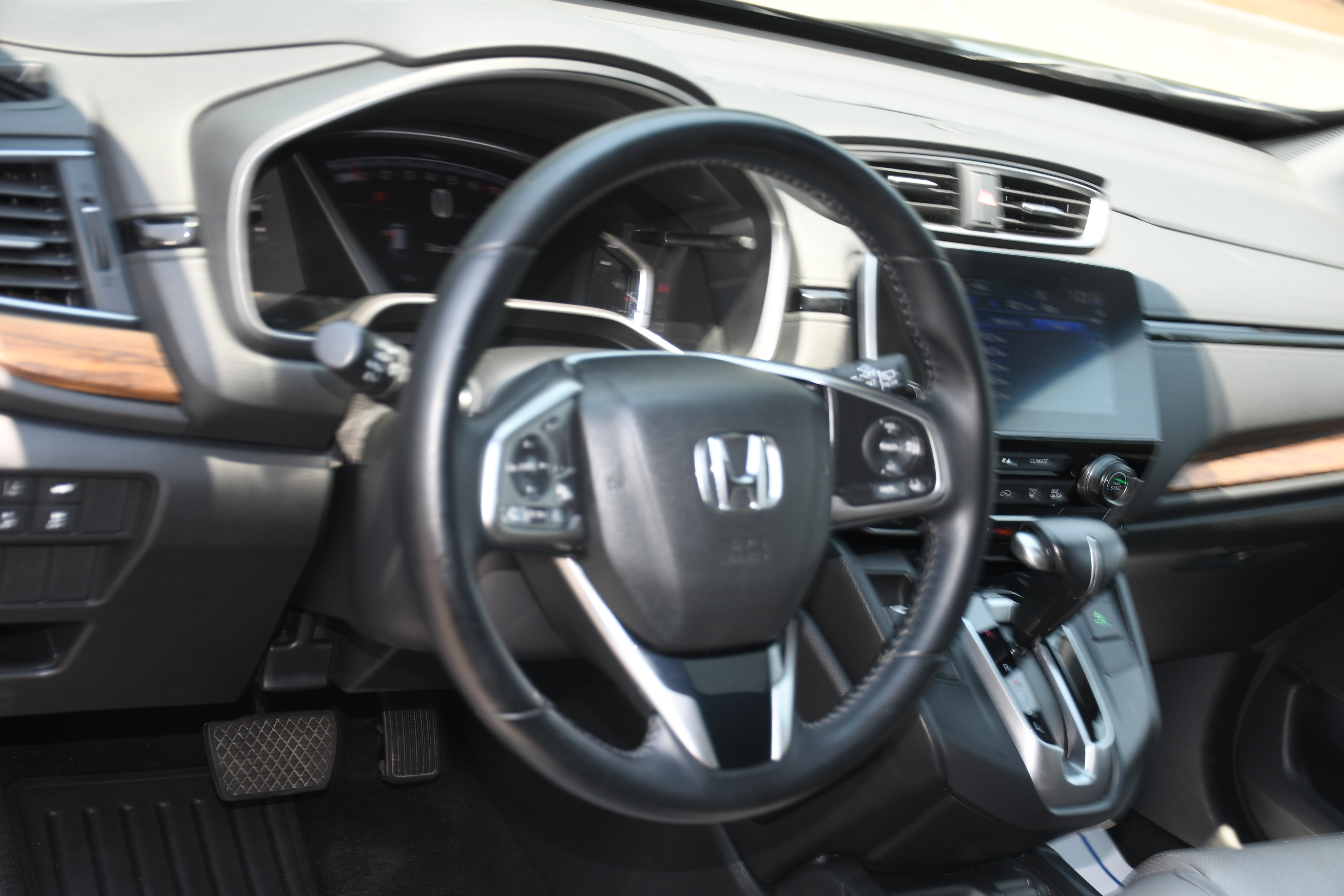 Used 2018  Honda EX-L image 9