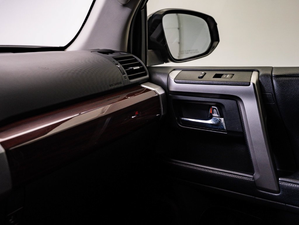 Used 2019 Midnight Black Metallic Toyota Limited image 39