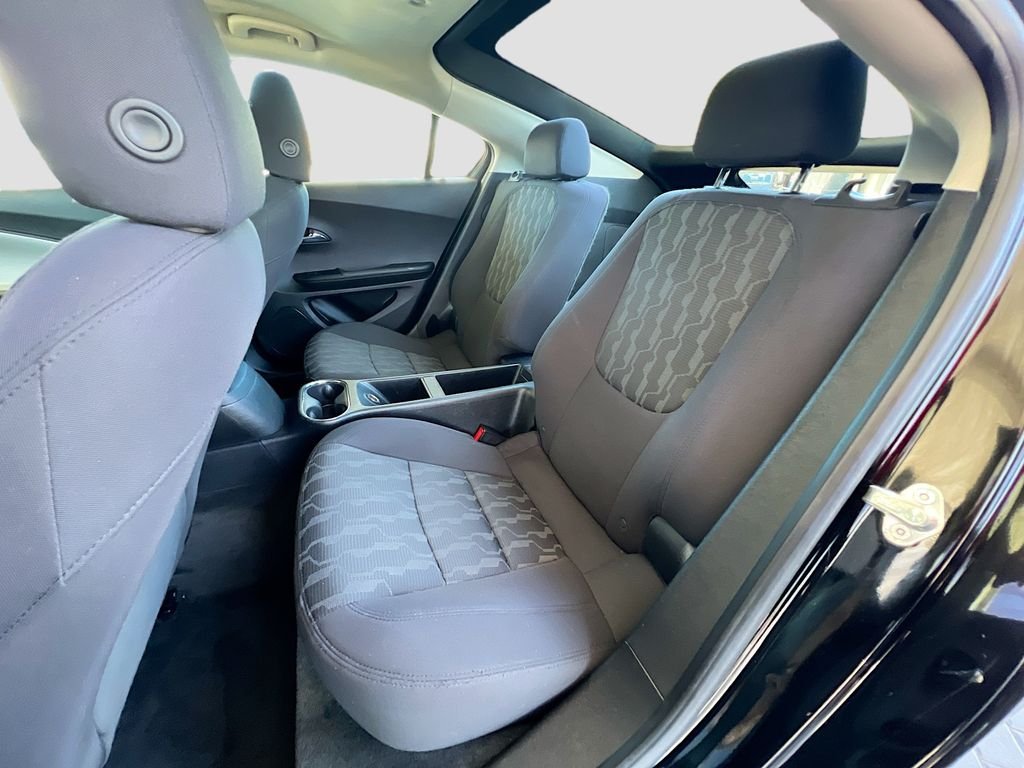 Used 2014 Black Chevrolet Base image 21