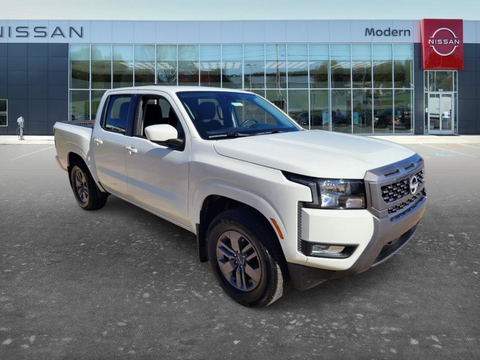 Certified Used 2025 Glacier White Nissan SV image 3
