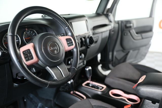 Used 2017 Gray Jeep Unlimited Sport image 9