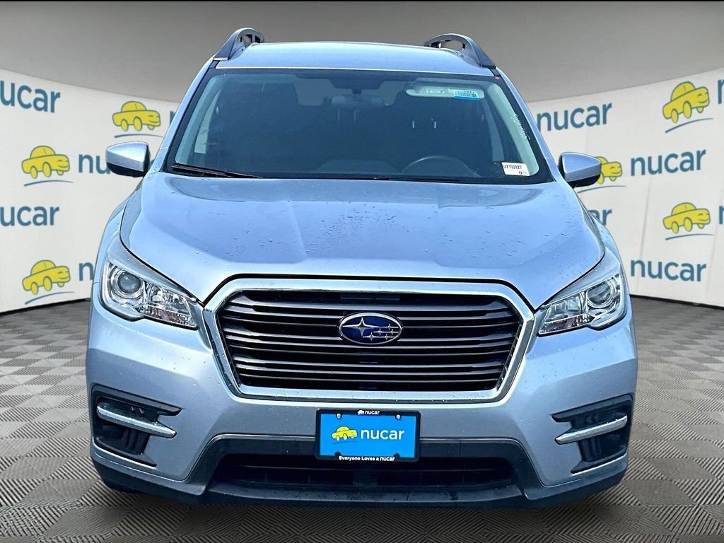 Used 2019 Ice Silver Metallic Subaru Premium image 2