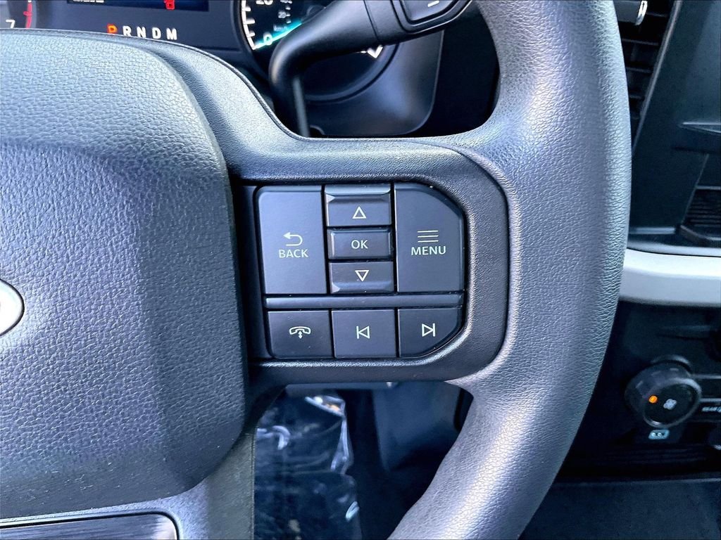 Used 2023 Carbonized Gray Metallic Ford XLT FX4 CrewCab image 23