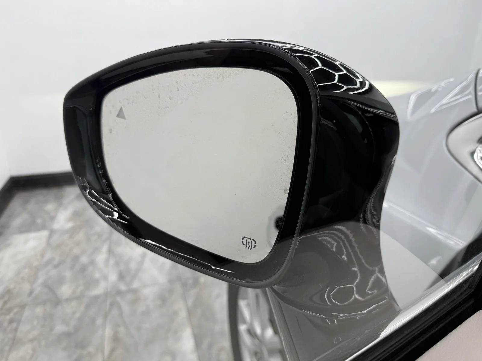 Used 2024 SILVER Chrysler Touring L image 32