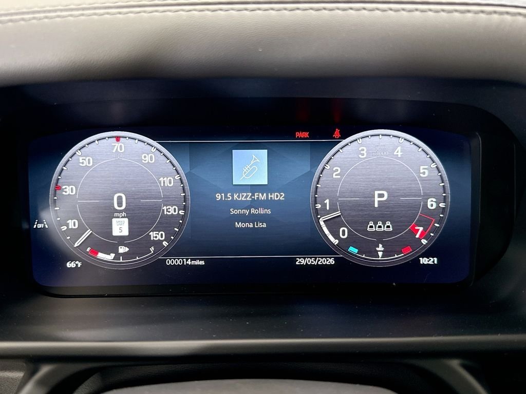 New 2026 Tasman Blue LAND ROVER S image 33