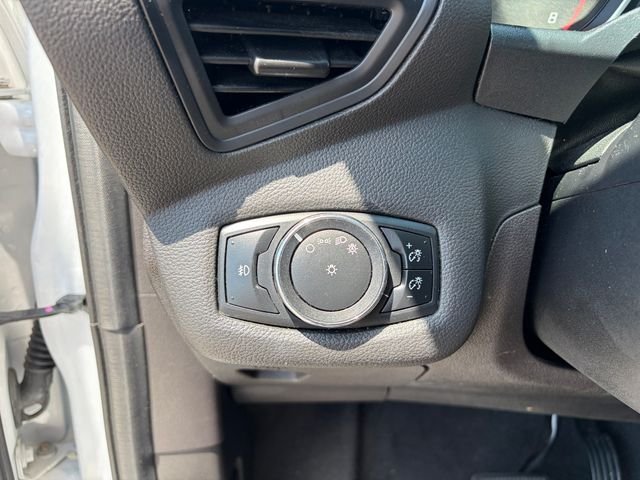 Used 2014 Oxford White Ford SE image 17
