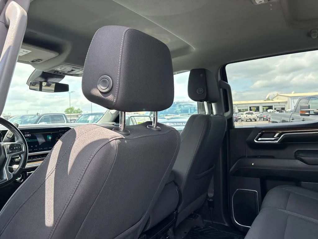 Used 2024 White Chevrolet LT image 25