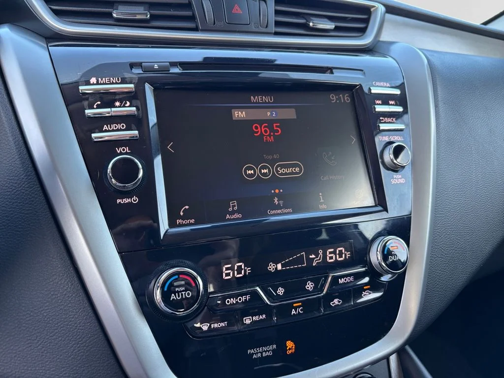 Used 2020 Black Nissan S image 18