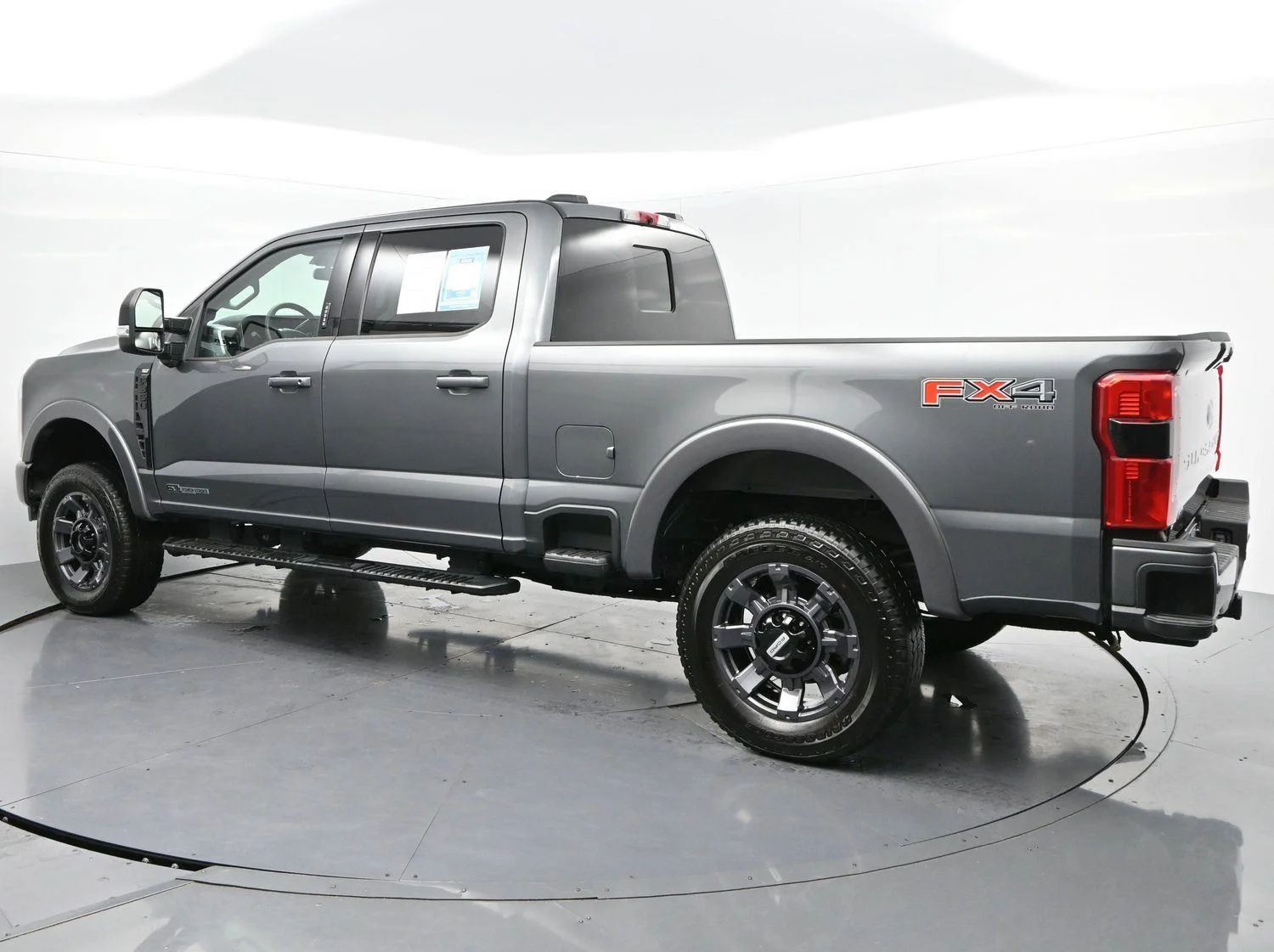 Used 2023 Carbonized Gray Ford XLT image 5