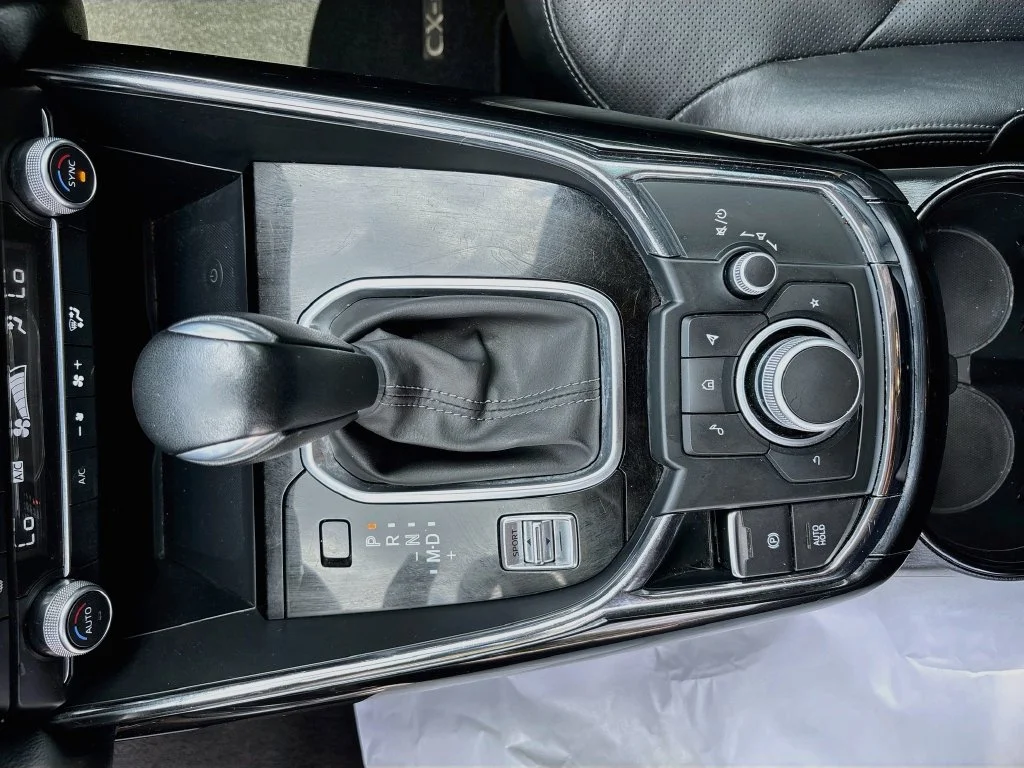 Used 2021 Sonic Silver Metallic Mazda Touring image 17