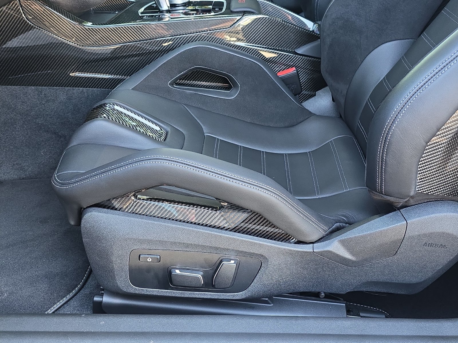 Used 2026 Black BMW CS image 19