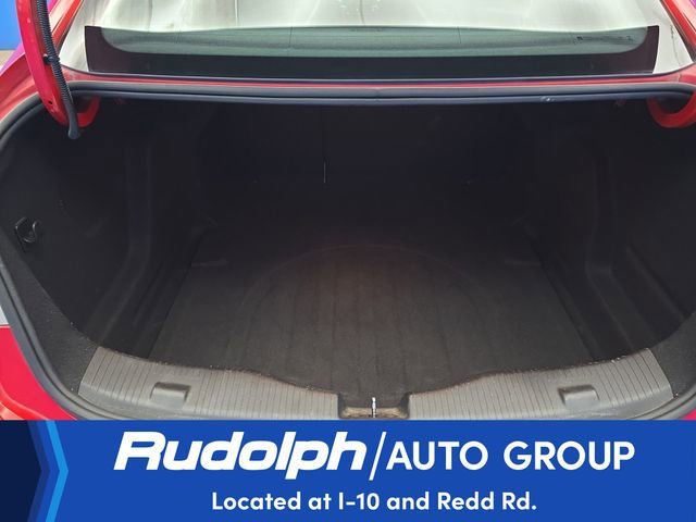 Used 2017 RED HOT Chevrolet Premier image 28