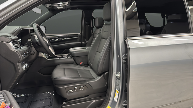 Used 2023 Sterling Metallic GMC Denali image 9