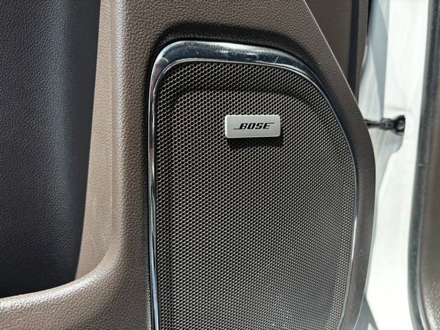 Used 2018 WHITE FROST TRICOAT GMC SLT image 15