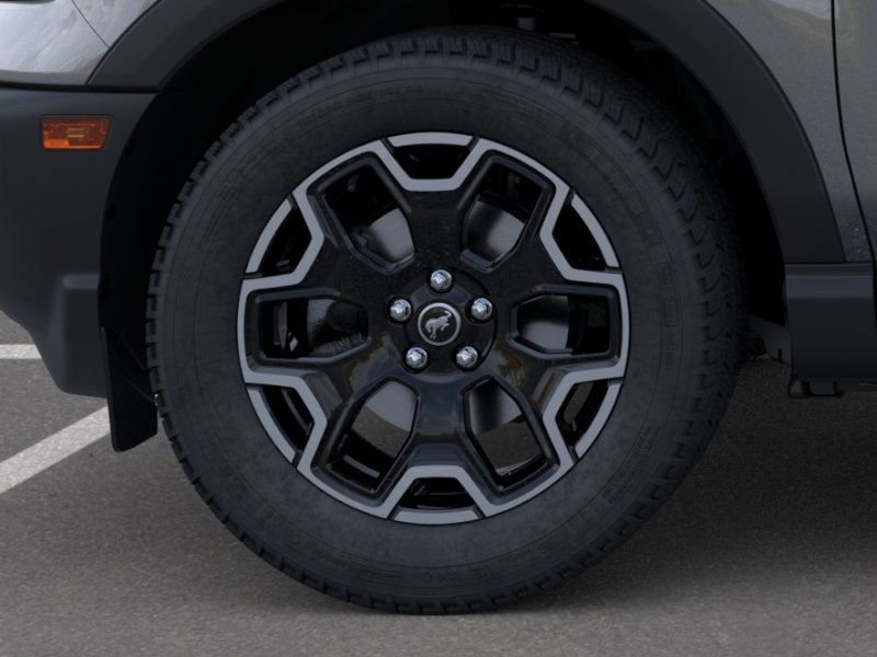 New 2025 Carbonized Gray Metallic Ford Outer Banks® image 19