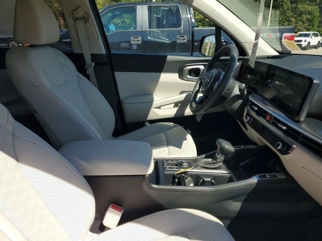 2025 Kia Sorento S - Photo 8