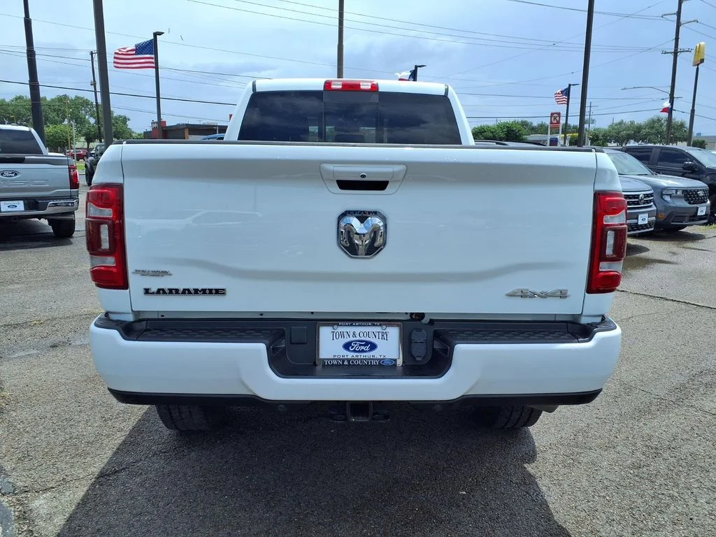 Used 2024 White Ram Laramie image 19