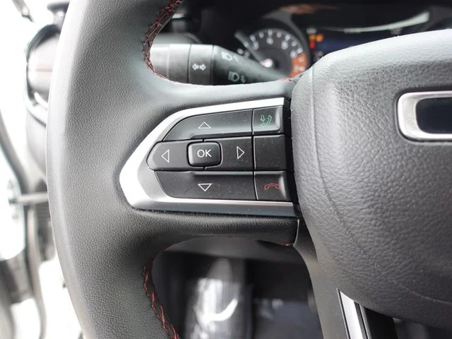Used 2024 White Jeep Trailhawk image 13