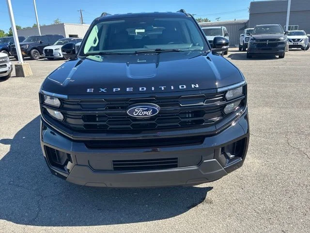 New 2026 Agate Black Metallic Ford Active image 8