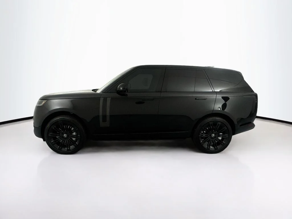 Certified Used 2025 Black Land Rover SE image 7