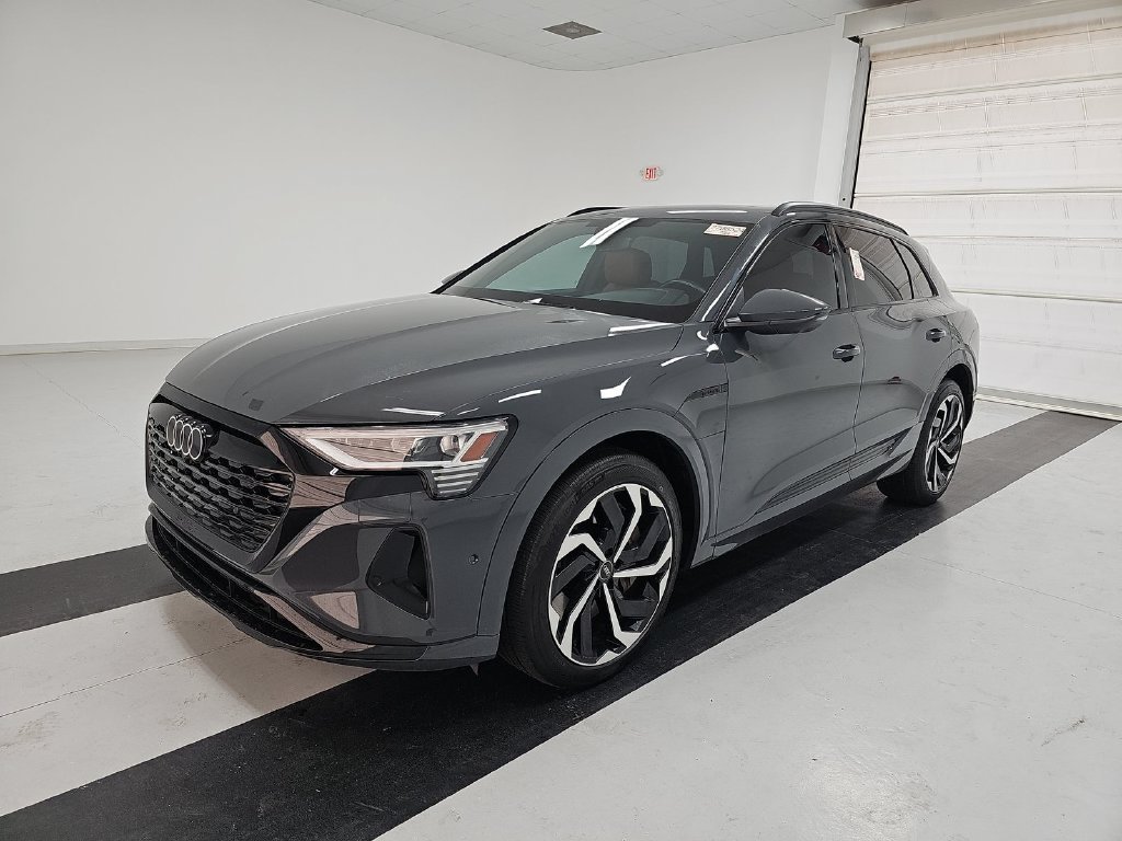 2024 Audi Q8 e-tron