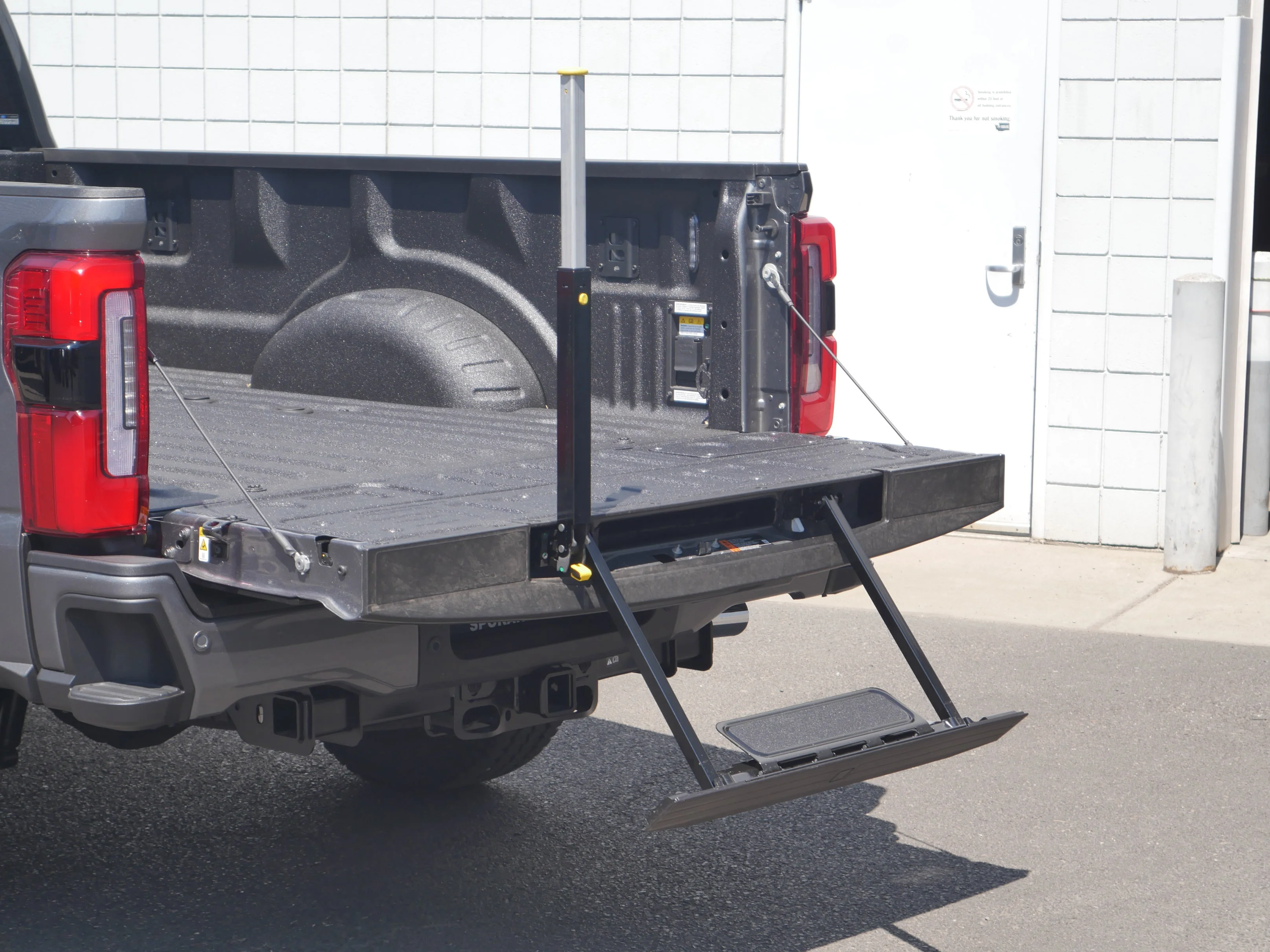 New 2026 Carbonized Gray Metallic Ford Platinum image 25