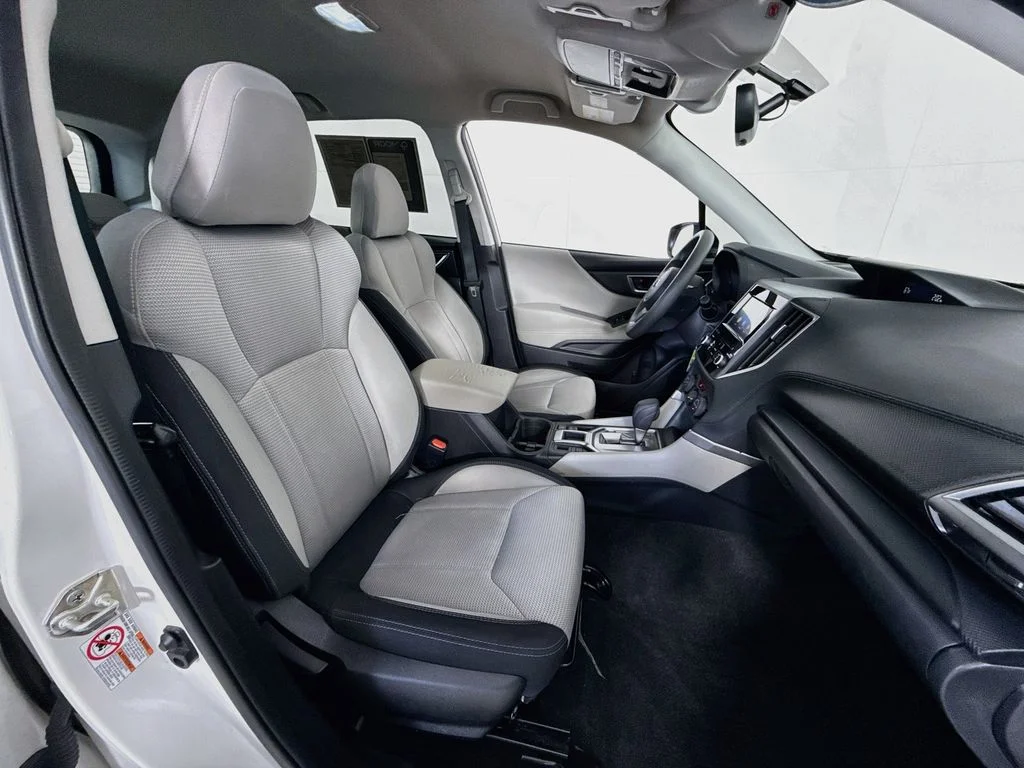 Used 2019 Crystal White Pearl Subaru Base image 25