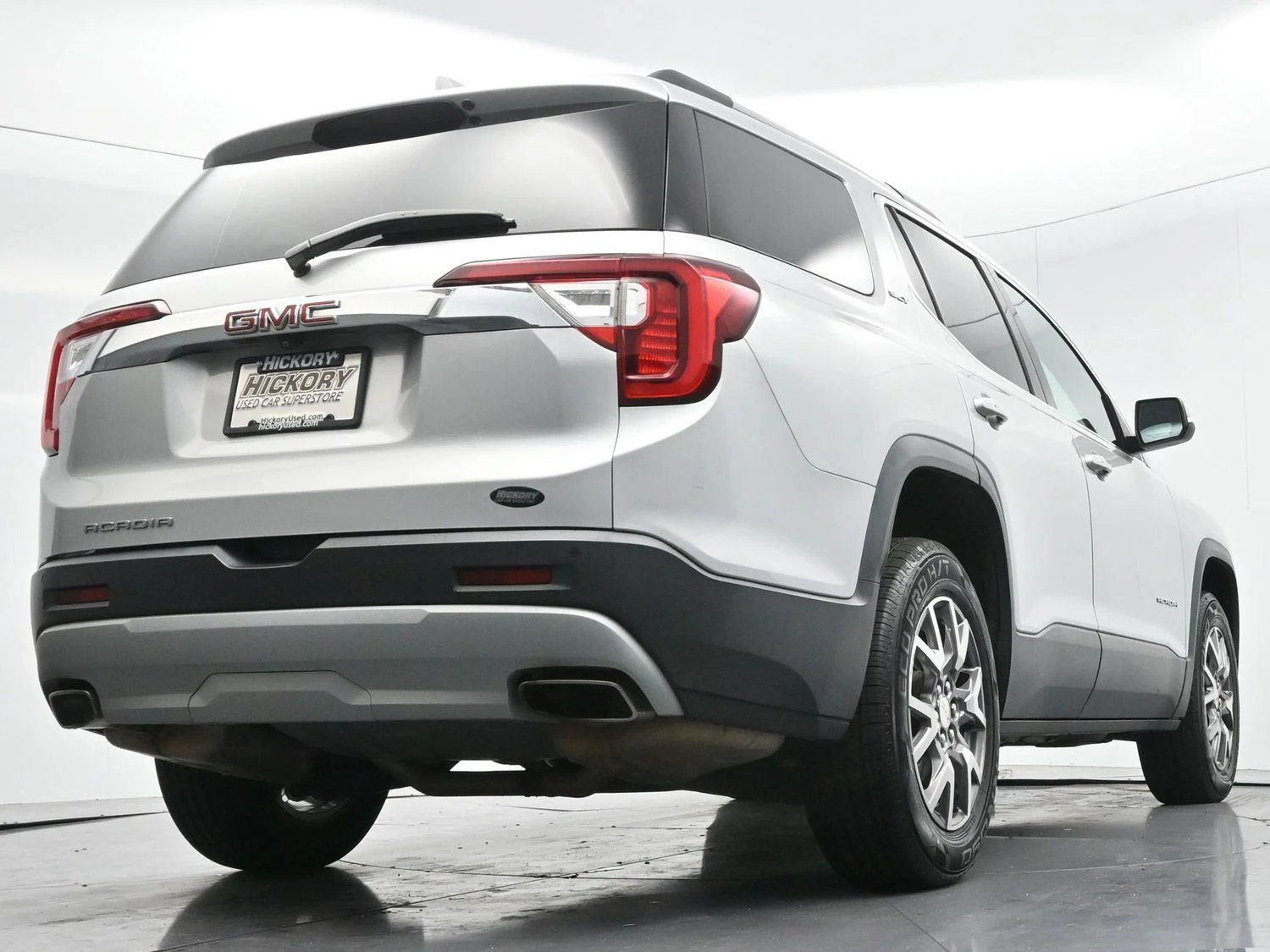 Used 2020 Quicksilver Metallic GMC SLT image 54