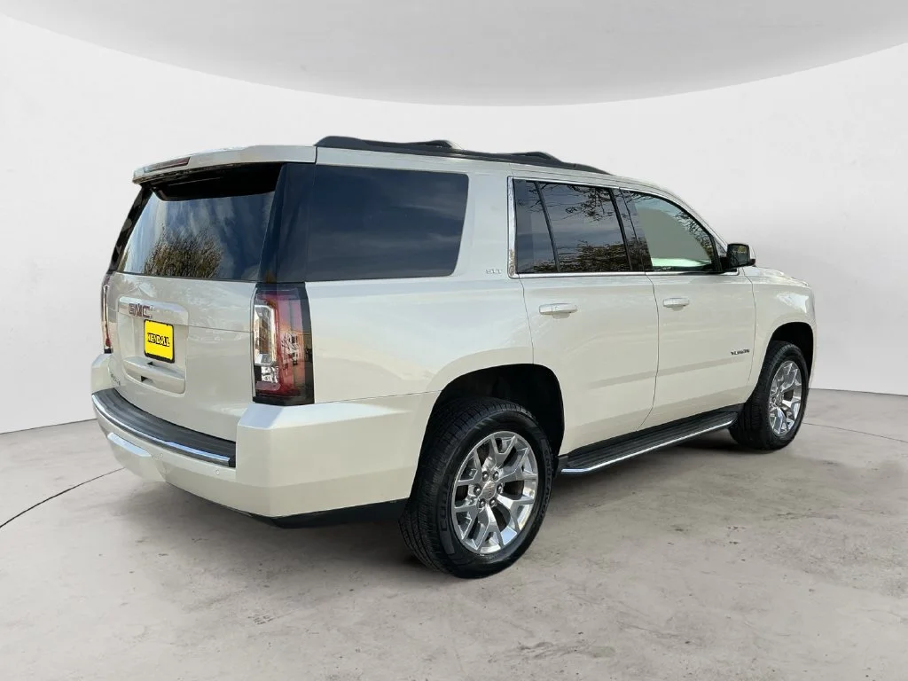 Used 2015 WHITE DIAMOND TRICOAT GMC SLT image 8