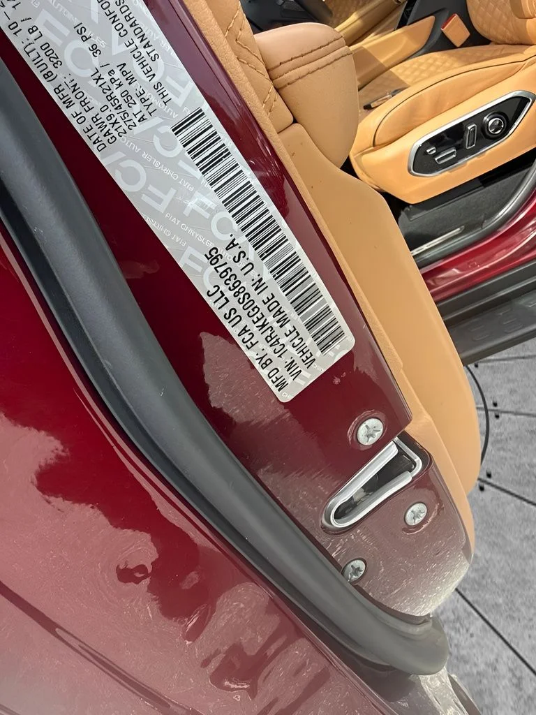 Used 2025 Red Jeep Summit image 26