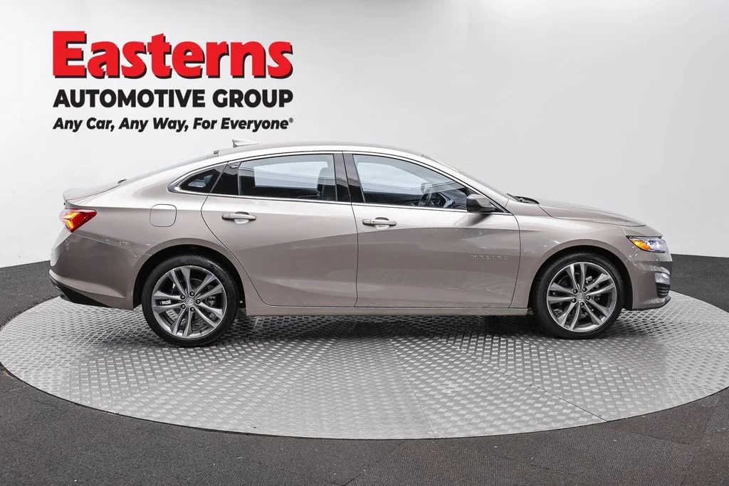 Used 2024 Gray Chevrolet LT image 4