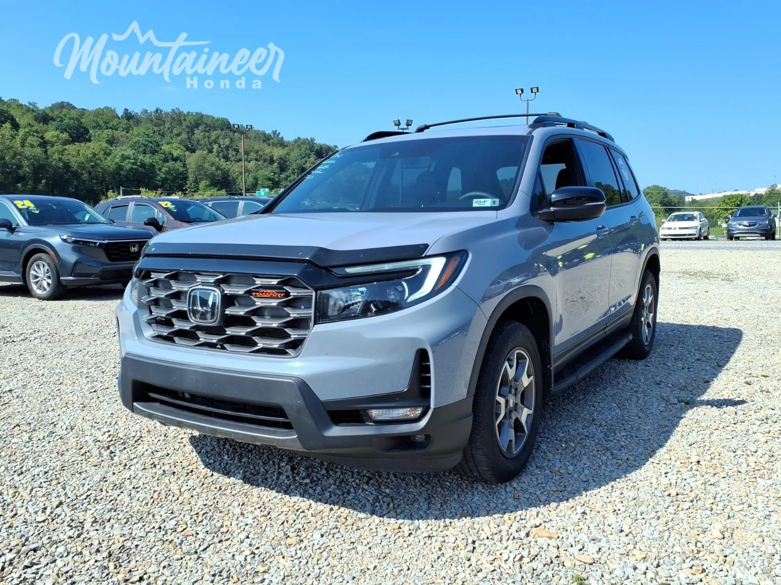 Used 2022 Sonic Gray Pearl Honda TrailSport image 3