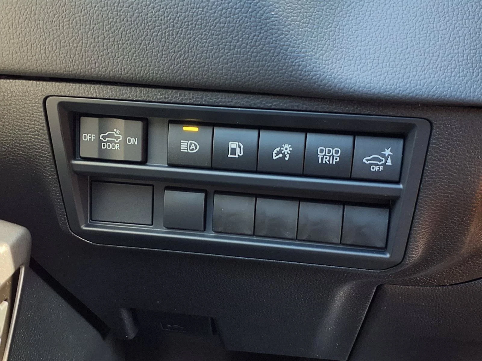 New 2026 Lunar Rock Toyota Tundra Limited image 11