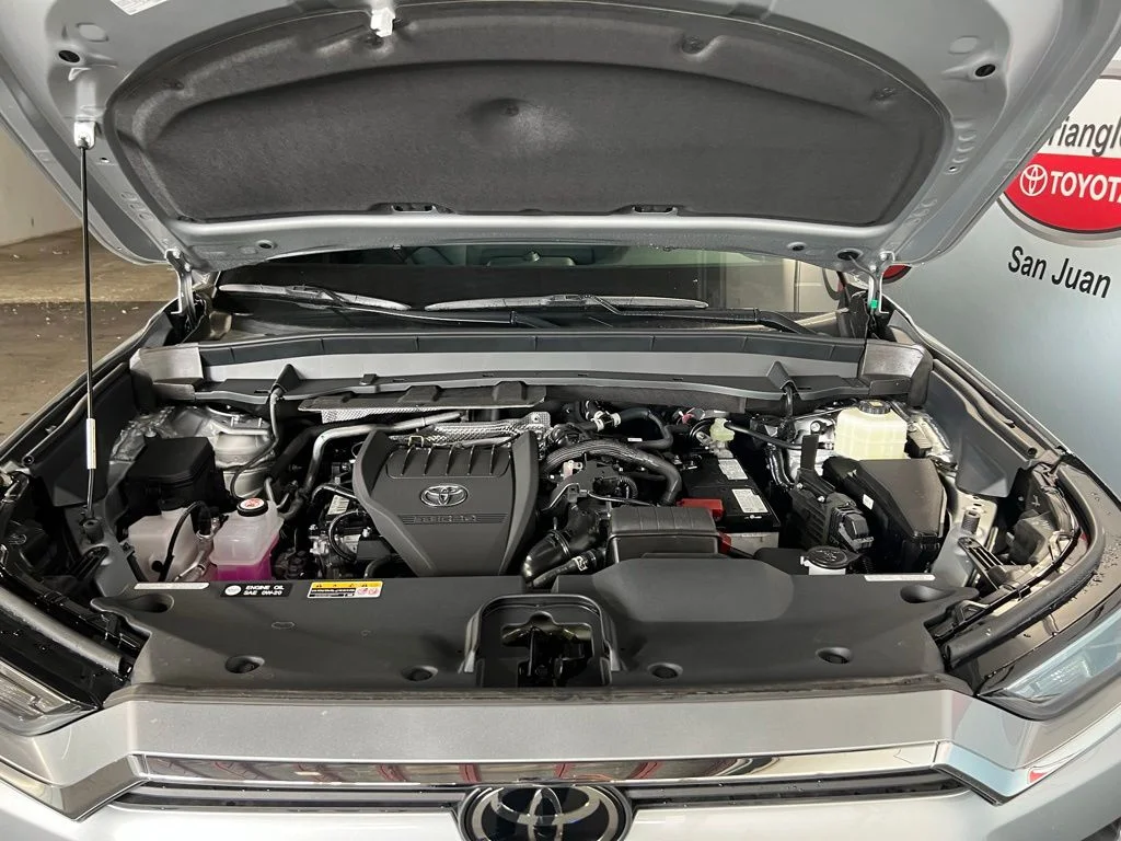 New 2026 Silver Toyota  image 47
