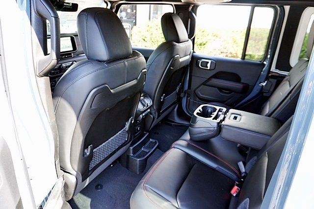 New 2026 Anvil Clear-Coat Exterior Paint Jeep Rubicon X image 25