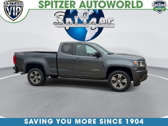Used 2017 CYBER GRAY METALLIC Chevrolet 4WD WT image 17