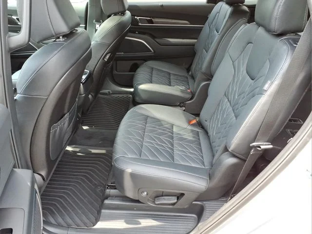 Used 2025 Gray Kia SX X-Line image 7