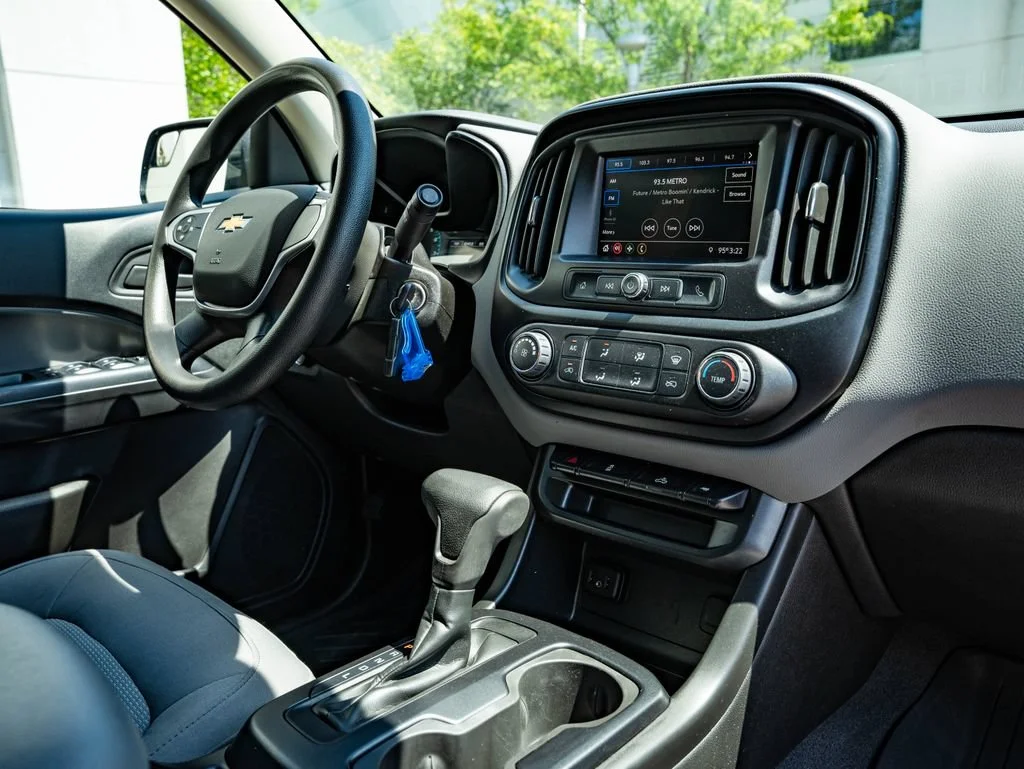 Used 2020 Summit White Chevrolet Work Truck image 45