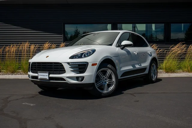 2018 Porsche Macan 