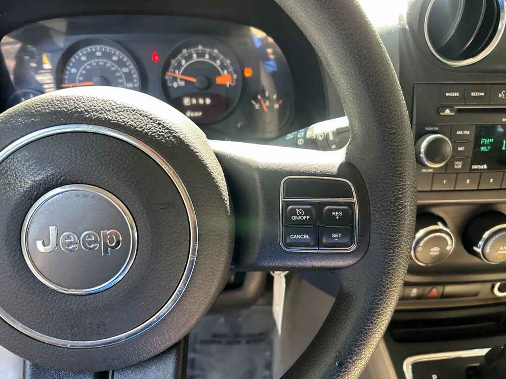 Used 2017 Blue Jeep Sport image 20