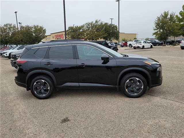 Used 2026 Black Nissan  image 5