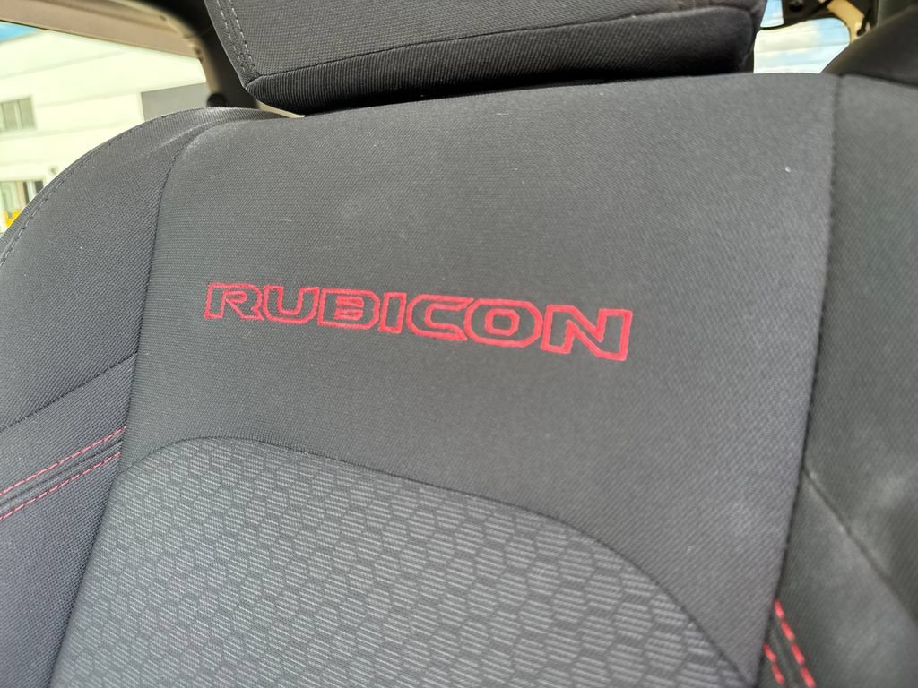 Used 2023 Purple Jeep Rubicon image 14