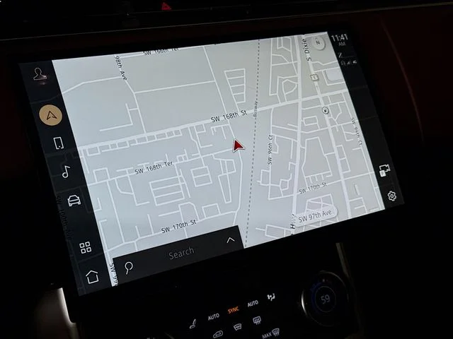Used 2023 Black Land Rover SE image 16