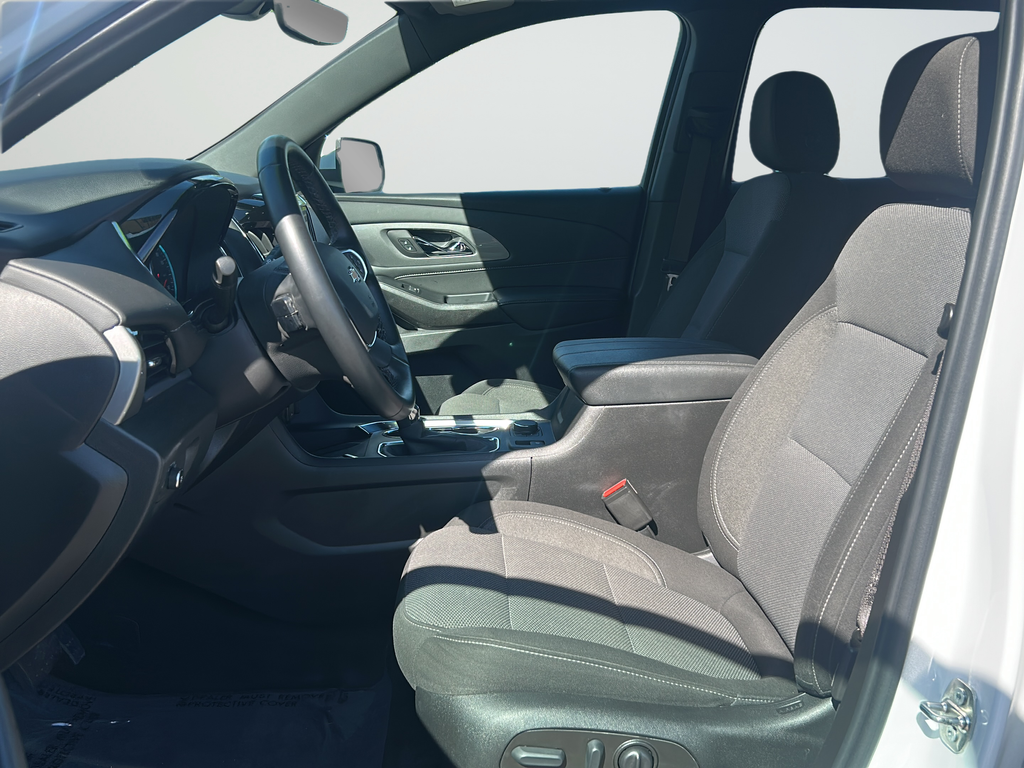 Used 2023 White Chevrolet LT image 10