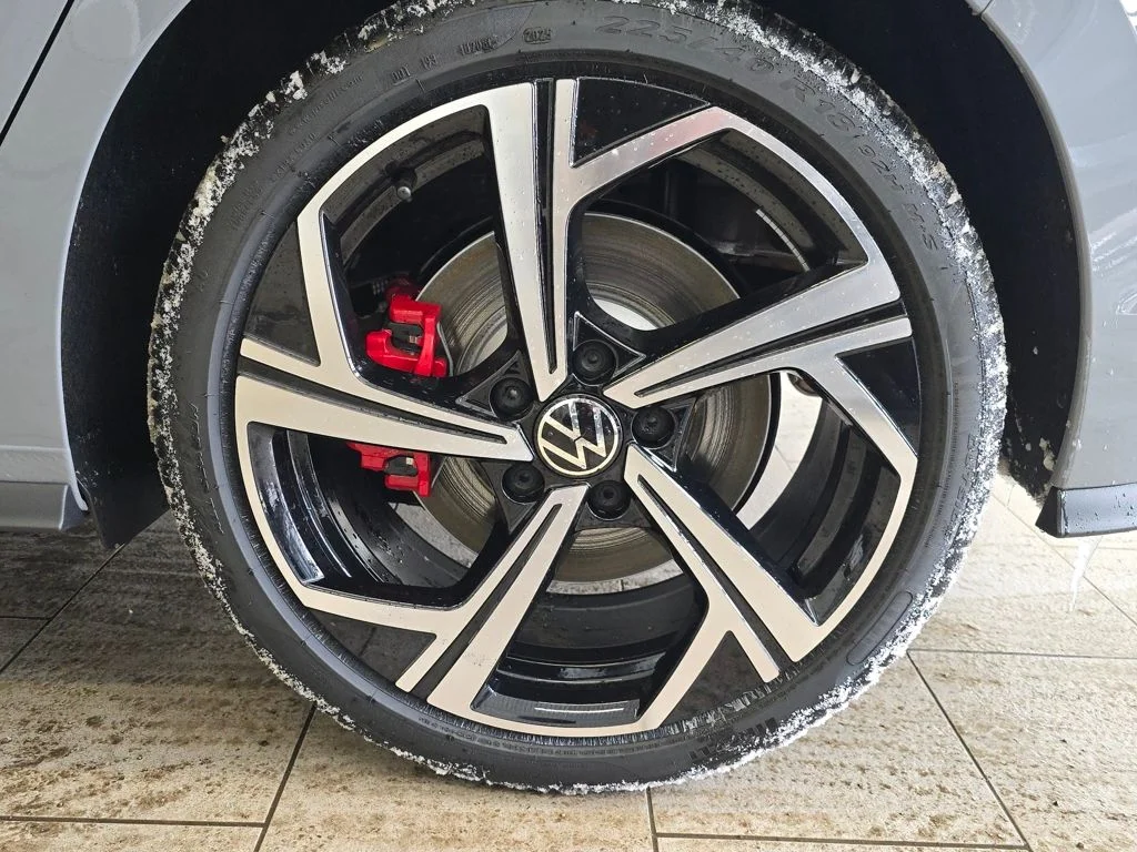 New 2026 Moonstone Gray Volkswagen 2.0T SE image 11